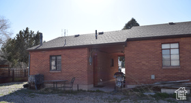 Photo 2 for 255 S Center St