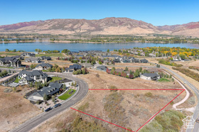 6390 E Hawks Ln MLS #2075741