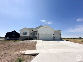 Photo 2 for 3639 S Macy Ln