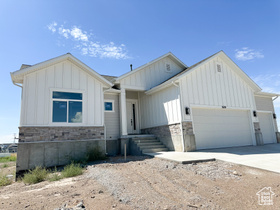 Photo 3 for 3639 S Macy Ln