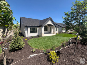 Photo 2 for 15724 S Rolling Bluff Dr