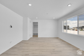 Photo 4 for 2067 E Antonio Dr  #1230