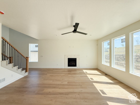Photo 3 for 7007 W Hazel Oak Ct #212