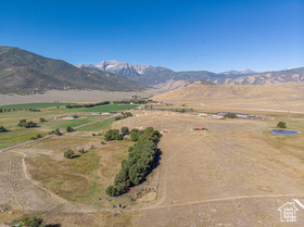 1570 W Main Rd MLS #2076193