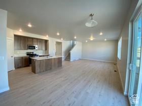 Photo 5 for 1168 N 1475 East #ARSF83