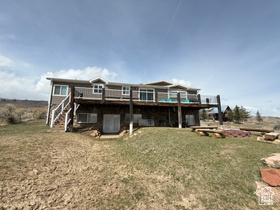 Photo 2 for 288 W Stuart Dr