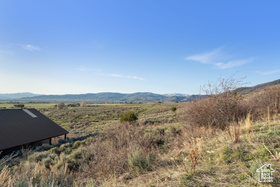 9  Splendor Valley Rd MLS #2076351