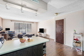 Photo 6 for 66 W Lester Ave #K21