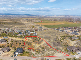 3290 W Foothill Dr MLS #2077045