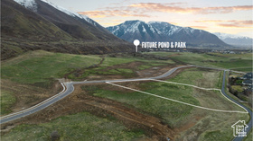 2042 S Valley Dr MLS #2077100