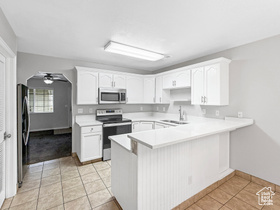 Photo 4 for 225 E 2300 North