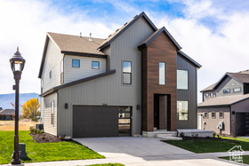 Photo 1 for 2846 E Hayloft Ln #215
