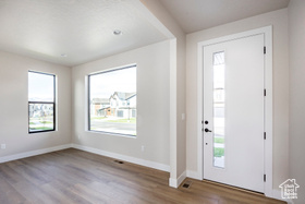 Photo 3 for 2846 E Hayloft Ln #215