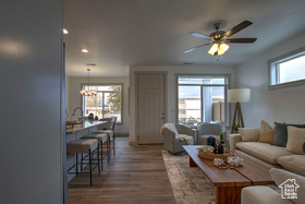 Photo 2 for 55 E Buttercup Ln #42