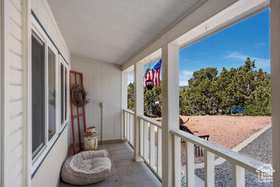 Photo 4 for 706 E Cottontail Rd