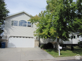 Photo 2 for 45 River Circle Dr