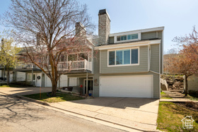 Photo 2 for 1960 S High Pointe St #22