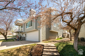 Photo 1 for 1960 S High Pointe St #22