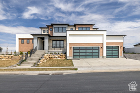 Photo 1 for 2899 E Lake Dr