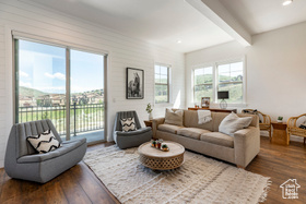Photo 2 for 1052 W Cattail Ct #E1