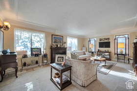 Photo 4 for 1481 W Midas Creek Dr