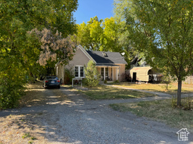 Photo 2 for 379 N 300 West