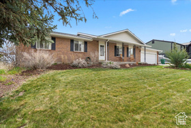 Photo 3 for 1501 W Bluemont Dr