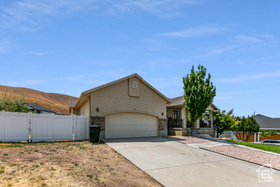 Photo 3 for 702 S Elk Meadow Loop