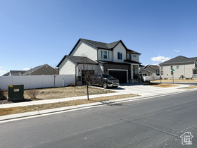 Photo 3 for 244 E Dry Mountain Rd