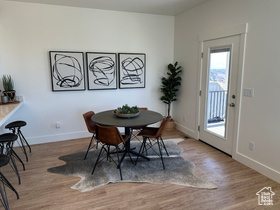 Photo 5 for 1005 W Mountain Hollow Way #315