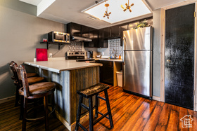 Photo 6 for 1487 Woodside Ave #103B