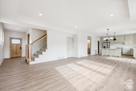 Photo 5 for 178 N Husker Ln #2