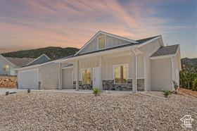 Photo 5 for 1152 E Smokey Trail Way
