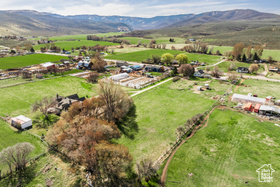 Photo 6 for 3893 E Center Creek Rd
