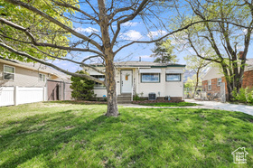 Photo 3 for 2226 Harrison Blvd