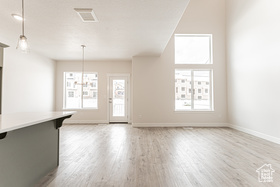 Photo 3 for 2887 N Blue Dawn Ln #2303