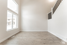 Photo 5 for 2887 N Blue Dawn Ln #2303