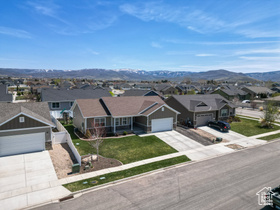 Photo 4 for 879 S 770 East