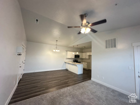 Photo 6 for 1813 W Newcastle Ln #303