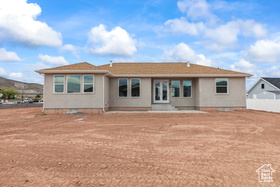 Photo 4 for 949 W Torrey Pines Dr