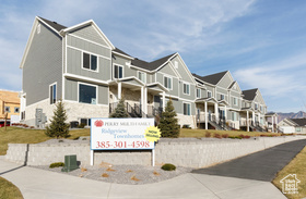 Photo 2 for 993 W Mountain Hollow Way #313