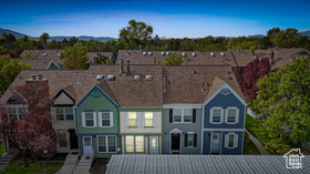 Photo 2 for 1381 W Beacon Hill Dr