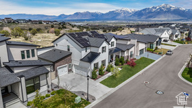 Photo 6 for 4772 W Thorntree Ln