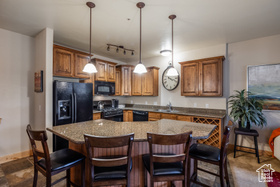 Photo 4 for 5519 N Lillehammer Ln #1201