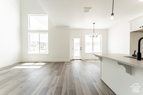 Photo 4 for 613 W Purple Velvet Ln #2318