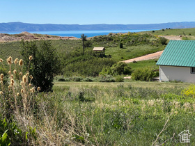 985  Bear Lake Ln MLS #2081057