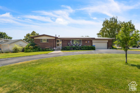Photo 1 for 982 Orchard Dr