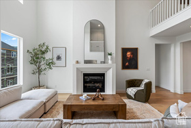 Photo 3 for 242 W Hillcrest Dr #6