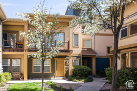 Photo 1 for 1048 W Shepard Creek Pkwy #4