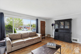 Photo 4 for 968 Bel Mar Dr